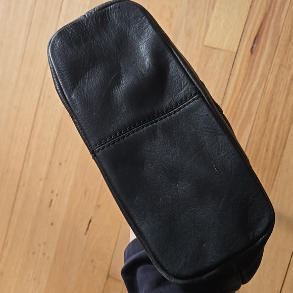 FOSSIL Vintage Black Leather Shoulder Bag Purse Cargo Pocket Solver Hardware - Picture 11 of 11